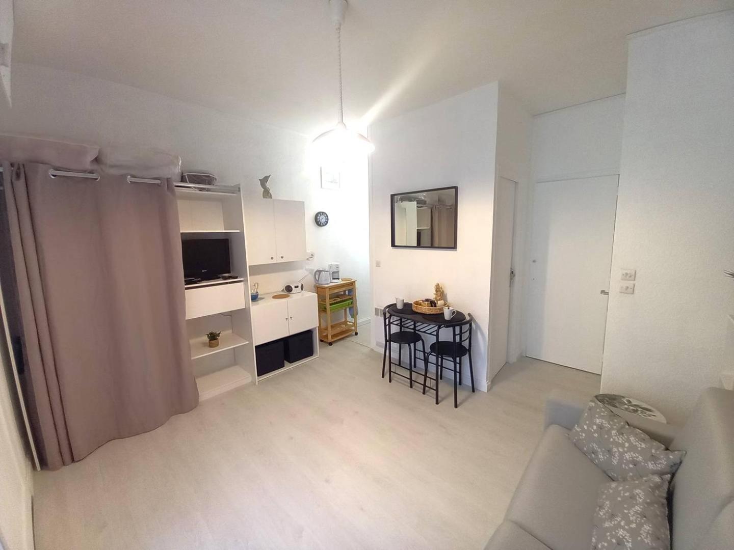 Saint Georges de Didonne - FAITES UNE HALTE - STUDIO - quartier boisé Extérieur photo